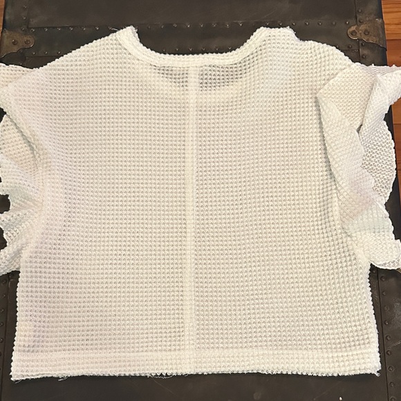 Love Riche White Textured Ruffle Crop Top - Picture 4 of 4